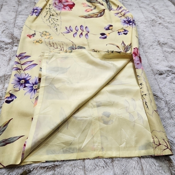 Maxi skirt 100% Silk floral print Yellow & Pink colors DONNA MORGAN - Picture 9 of 13